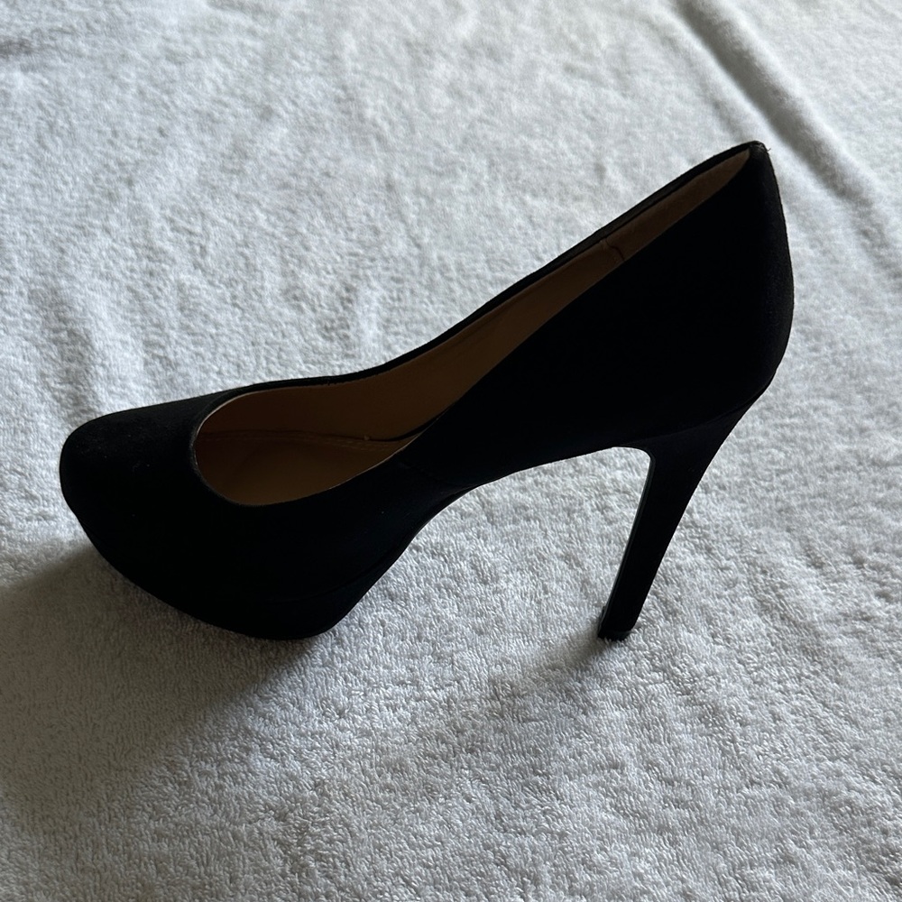 Bebe Amia Black Suede-Like 5” Heels Size 7.5 - Picture 6 of 9